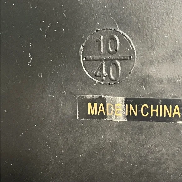 Bamboo over the knee chunky flat heel boots. Size 10 - Picture 8 of 10